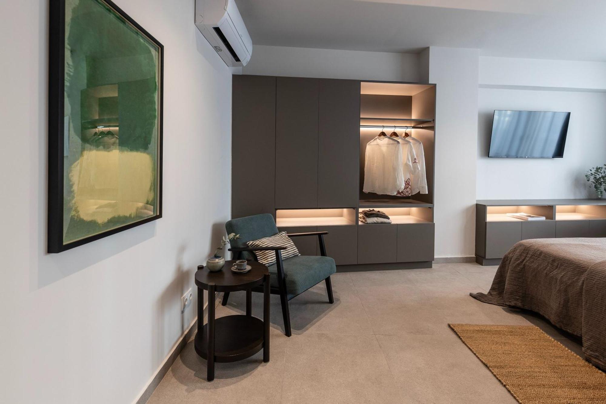 Celestial Athens Suites At Praxitelous Экстерьер фото