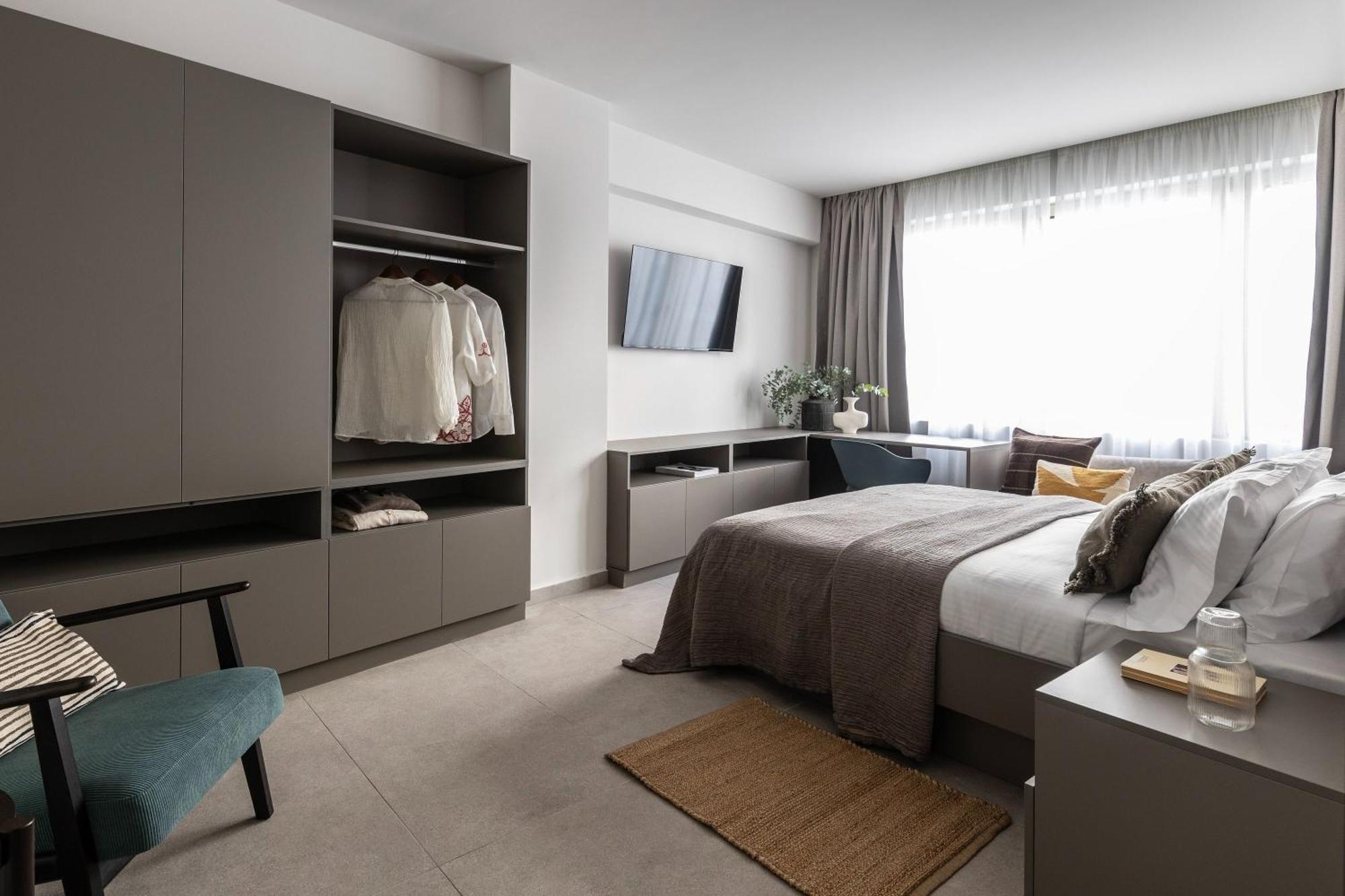 Celestial Athens Suites At Praxitelous Экстерьер фото