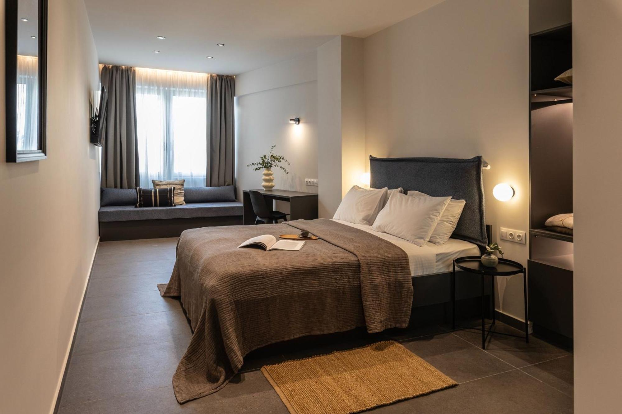 Celestial Athens Suites At Praxitelous Экстерьер фото