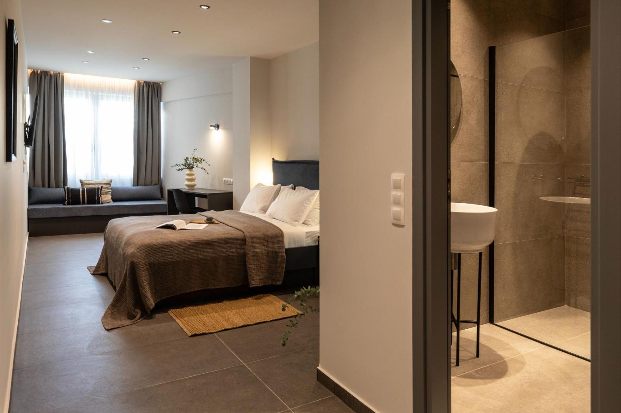 Celestial Athens Suites At Praxitelous Экстерьер фото