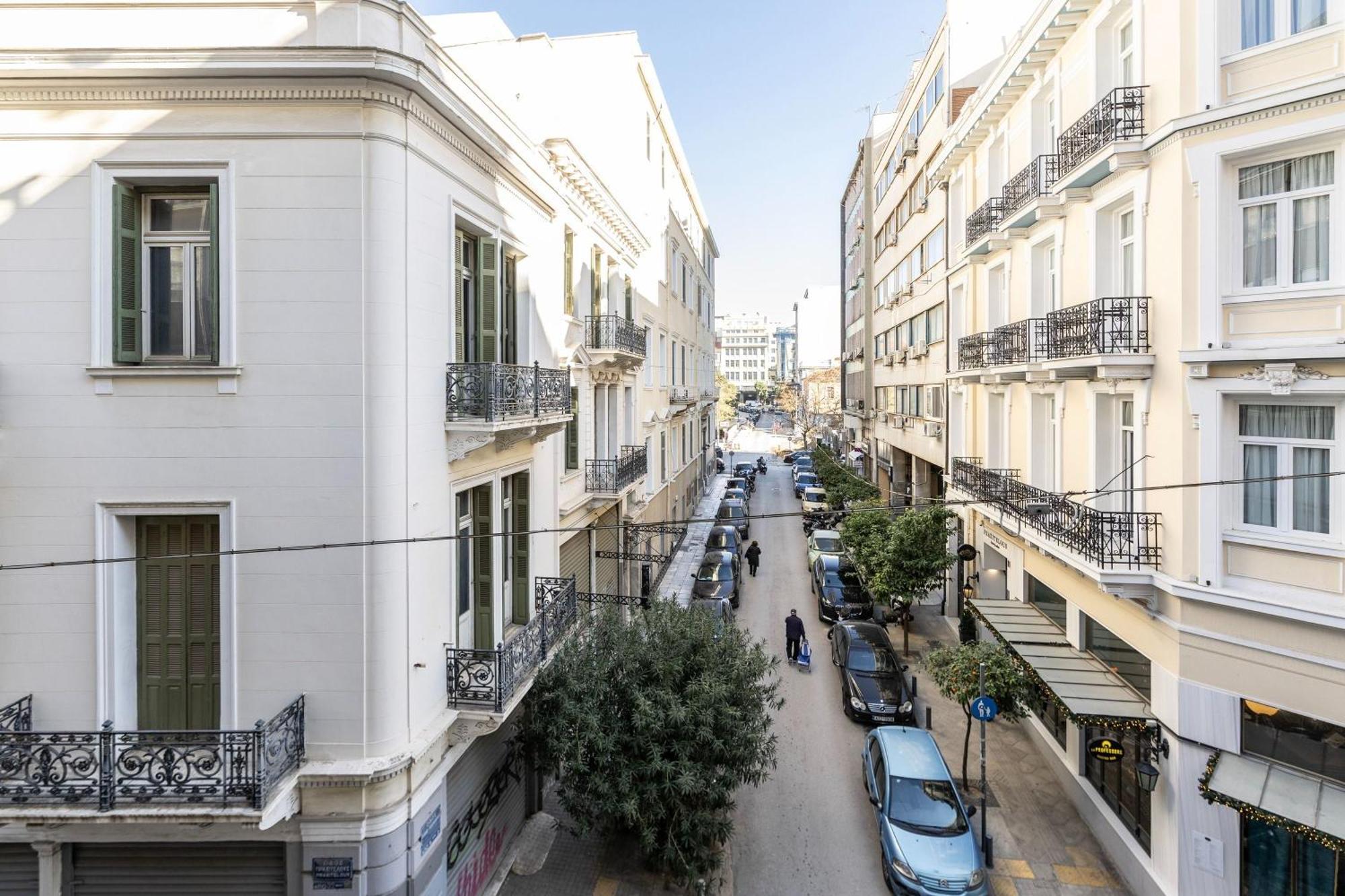 Celestial Athens Suites At Praxitelous Экстерьер фото